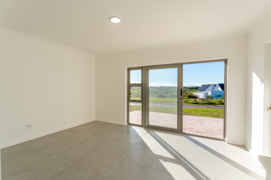4 Bedroom Property for Sale in St Francis Links Eastern Cape